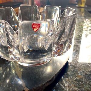 Orrefors Sweden.. 8 inch crystal bowl🌺